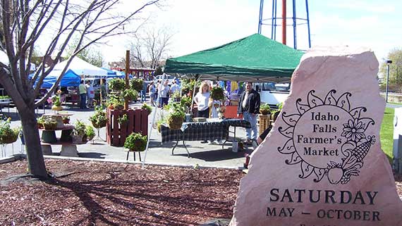 Things to do in Idaho Falls - go to the Saturday market